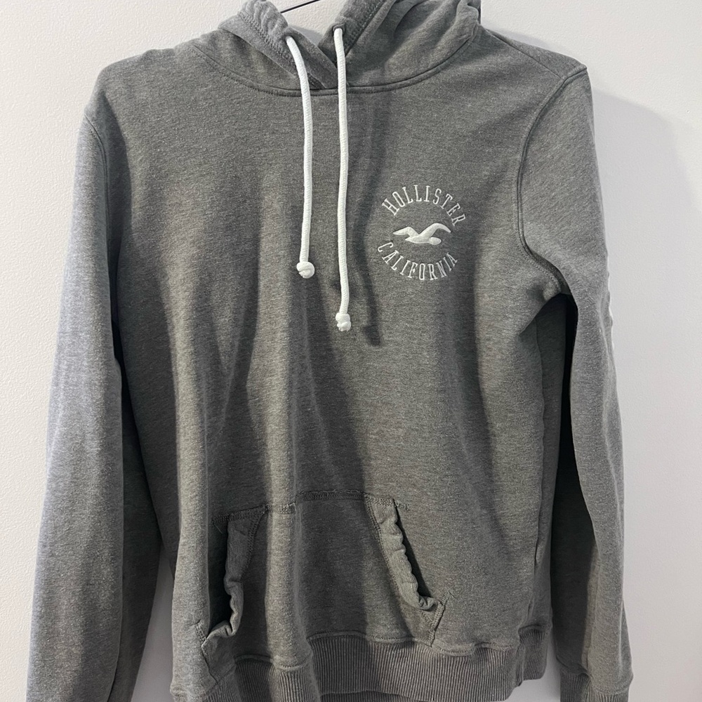 Gray hollister hoodie